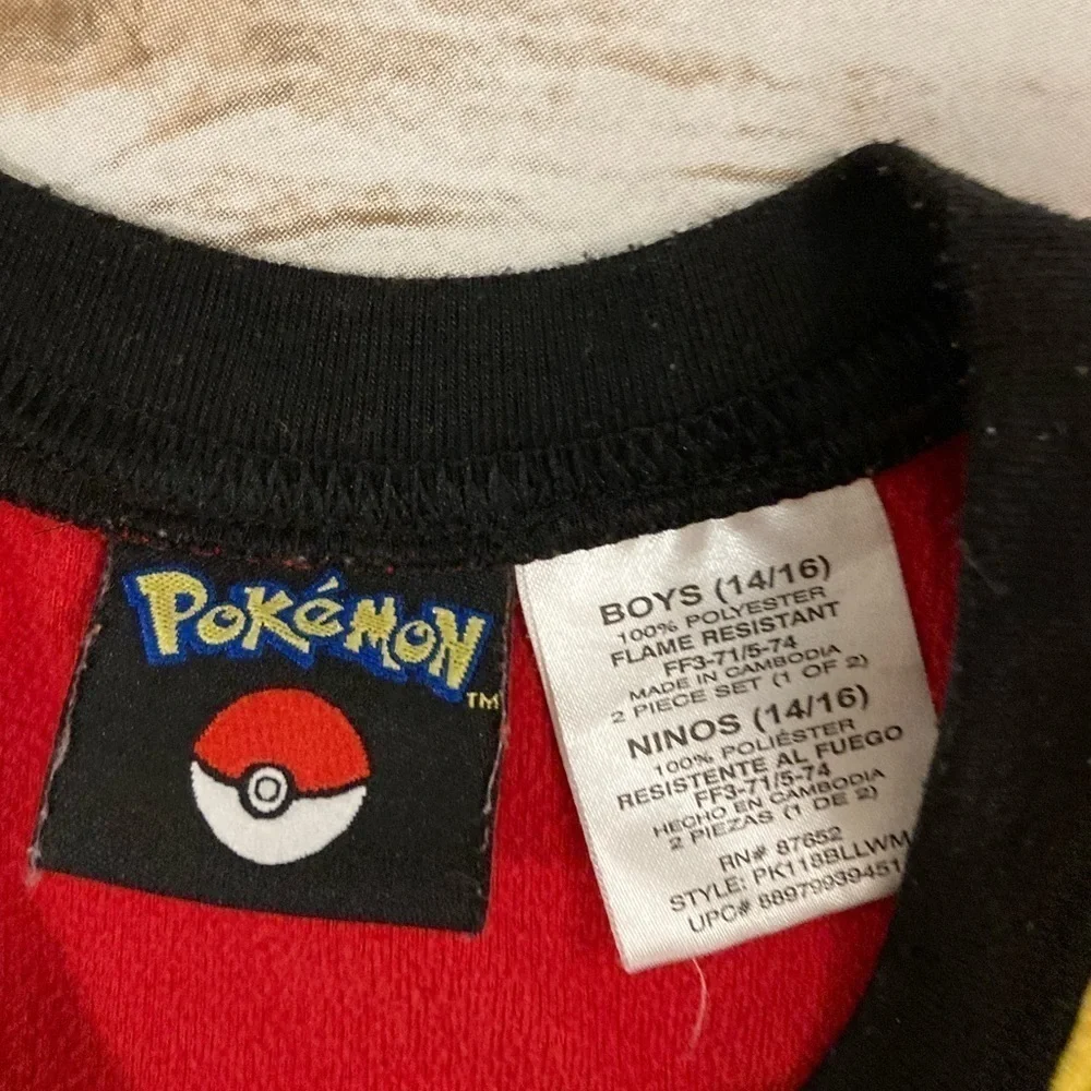 Pokémon kids fleece